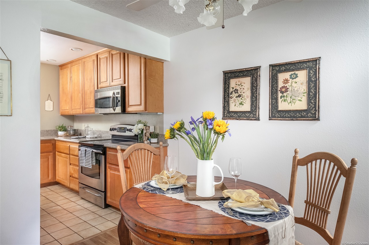 1807 Belle Grove Road Encinitas, CA 92024 - Photo 6 of 25