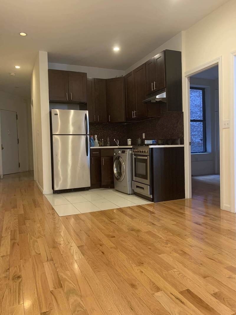 3 West 108th Street, Unit 4 Manhattan, NY 10025 - Photo 9 of 9