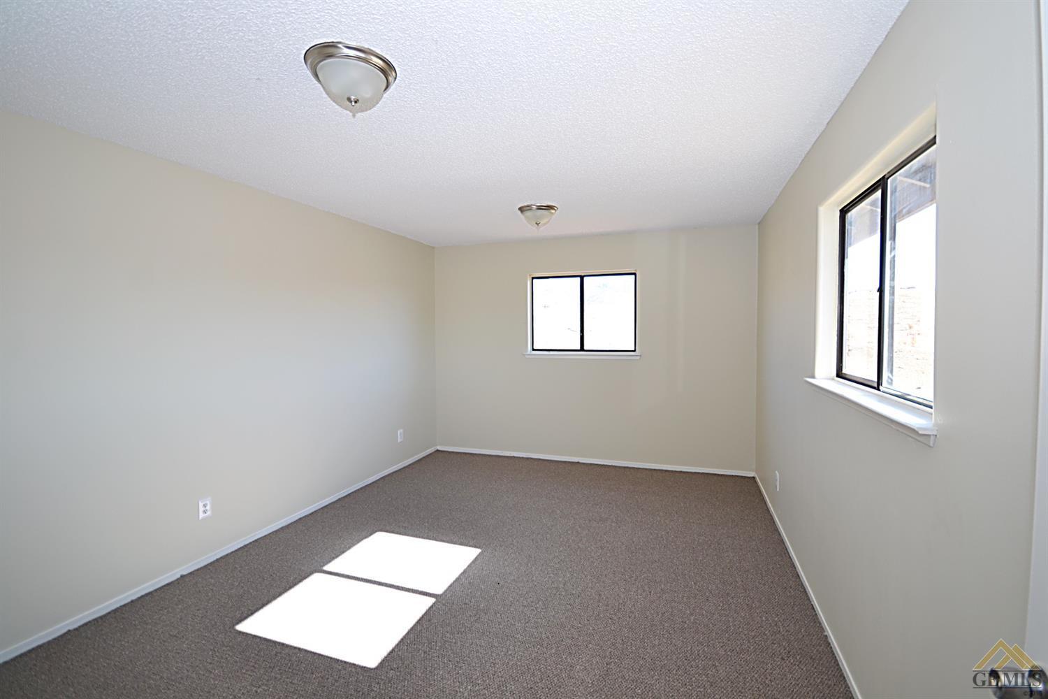 23653 Woodford-Tehachapi Road Tehachapi, CA 93561 - Photo 25 of 36 Gallery Image 25