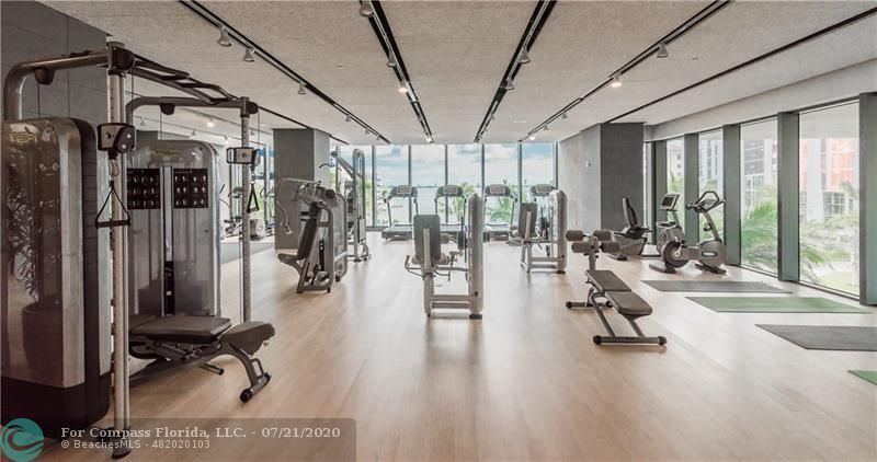 ICON BAY 460 NE 28th St, Miami, FL 33137 - Photo 3 of 4