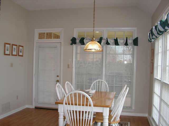 1250 Sugar Lane Collierville, TN 38017 - Photo 3 of 9