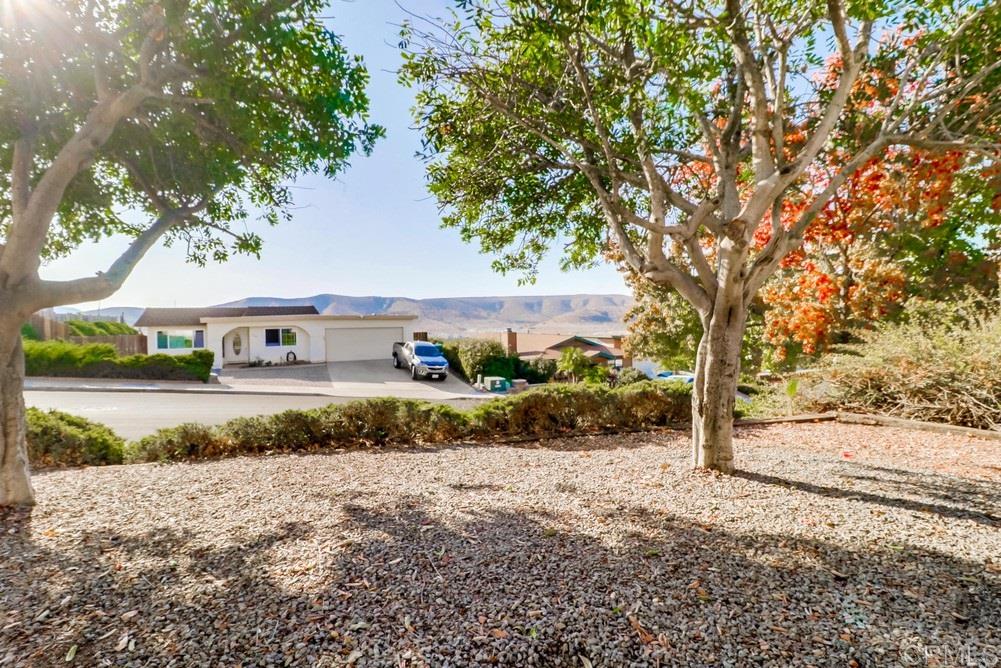 10165 Marcella Court Santee, CA 92071 - Photo 2 of 24