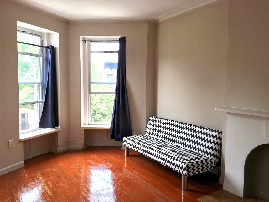 548 Hancock Street, Unit 4 Brooklyn, NY 11233 - Photo 2 of 8