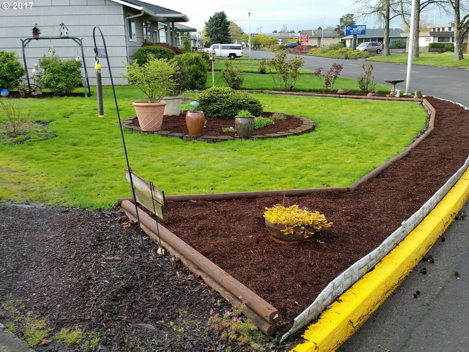 2070 Country Club Road Woodburn, OR 97071 - Photo 6 of 26 Gallery Image 6