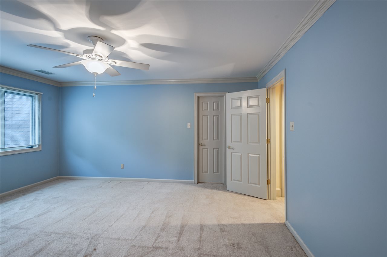 2044 Steeplebrook Drive Memphis, TN 38016 - Photo 16 of 25 Level 2 ~ Carpet (new in 2014) ~ Smooth Ceiling ~ Shared Bathroom ~ Ceiling fan