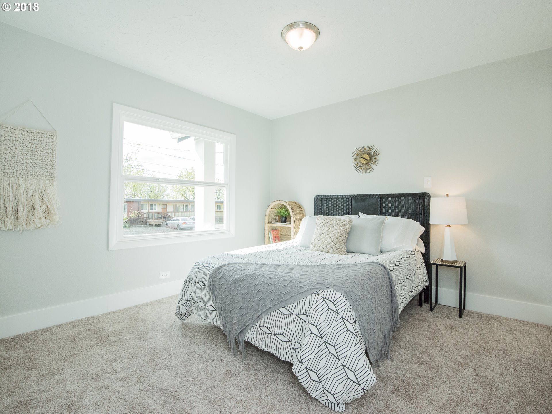 912 Northeast 68th Avenue Portland, OR 97213 - Photo 18 of 31 Gallery Image 18