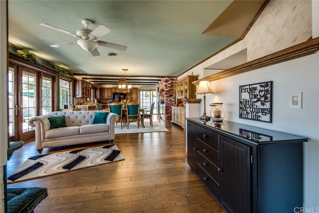 2001 Cypress Point Drive Corona, CA 92882 - Photo 10 of 62