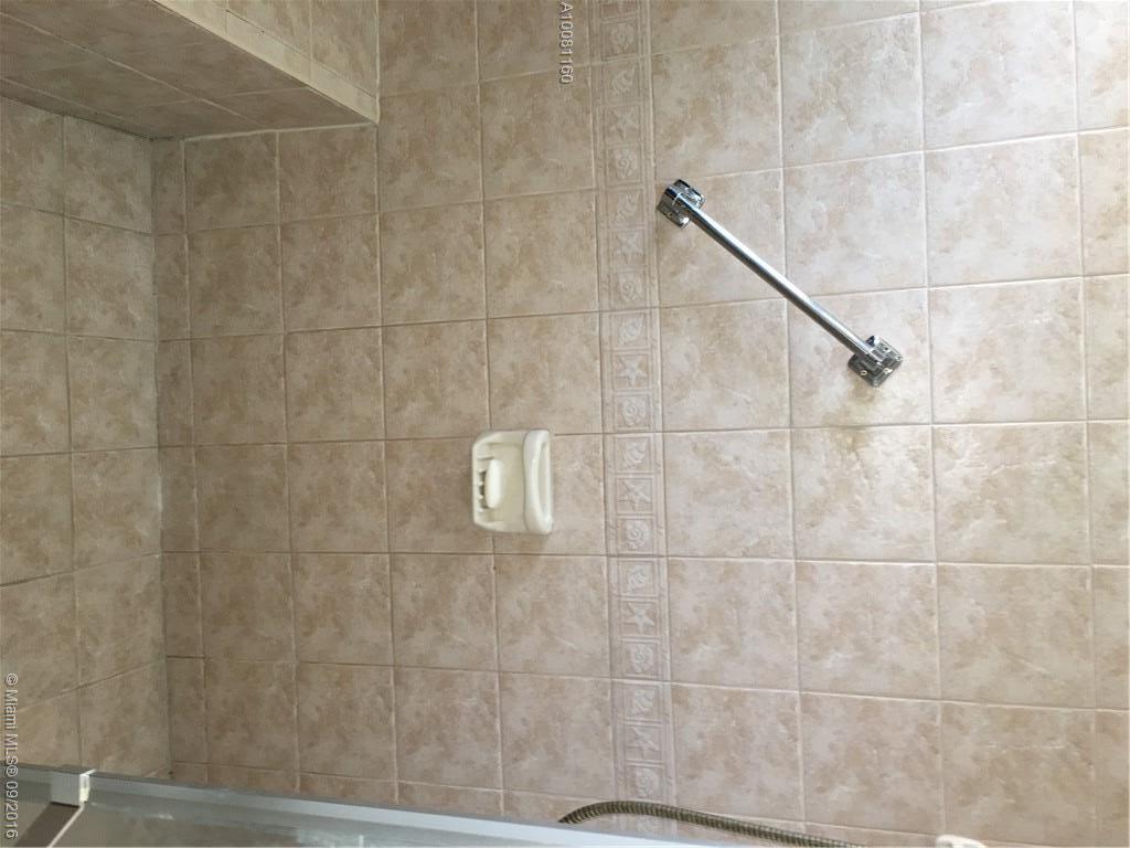 13005 Southwest 90th Court Miami, FL 33176 - Photo 14 of 17