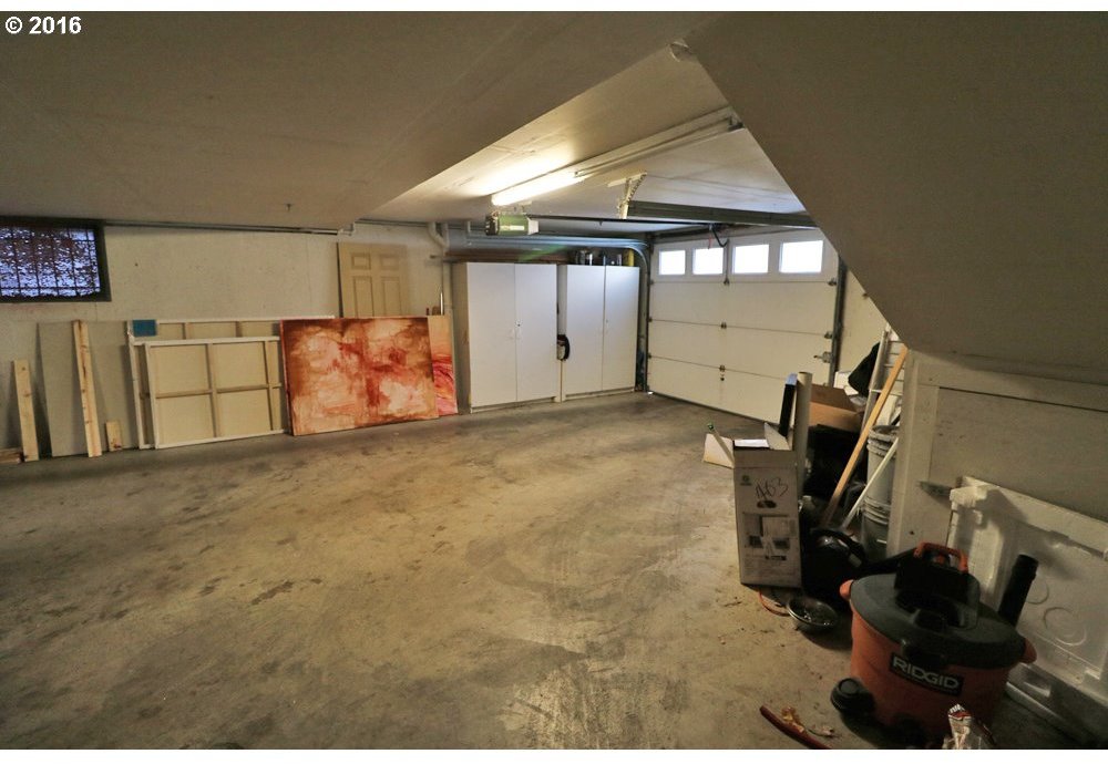 2709 Southwest 2nd Avenue Portland, OR 97201 - Photo 8 of 29 Gallery Image 8