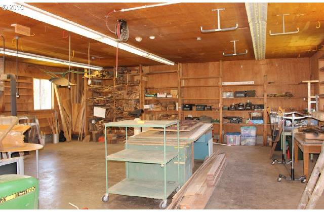 41909 Northwest Kemper Road Forest Grove, OR 97116 - Photo 11 of 16 Gallery Image 11