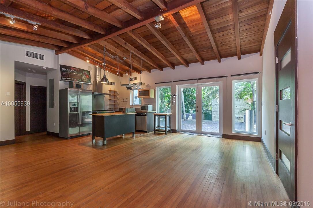 4180 Douglas Road Miami, FL 33133 - Photo 3 of 19