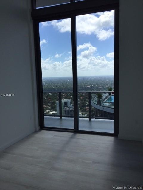 45 Southwest 9th Street, Unit PH4906 Miami, FL 33130 - Photo 30 of 40