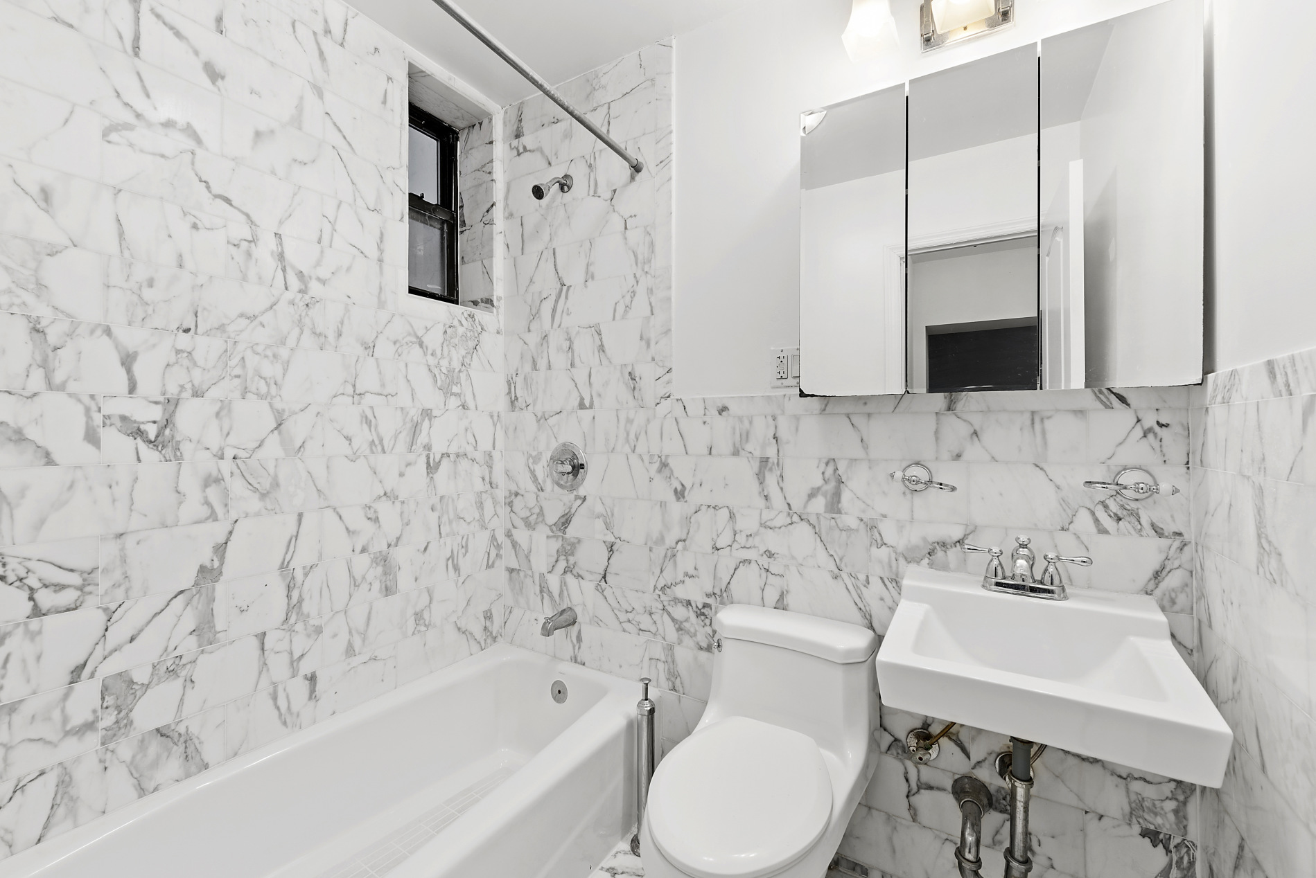 1716 2nd Avenue, Unit 2D Manhattan, NY 10128 - Photo 4 of 6