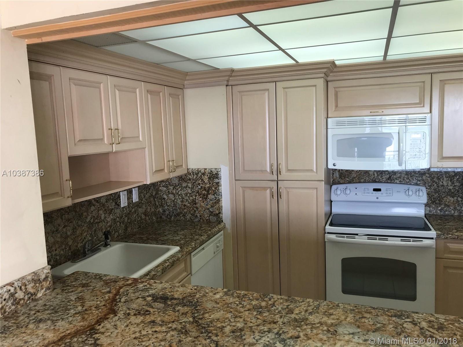 11111 Biscayne Boulevard, Unit 5D Miami, FL 33181 - Photo 7 of 15