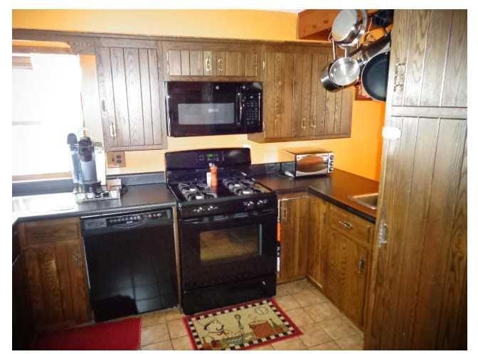 1624 McCully Road Castle Shannon, PA 15234 - Photo 8 of 23 Gallery Image 8