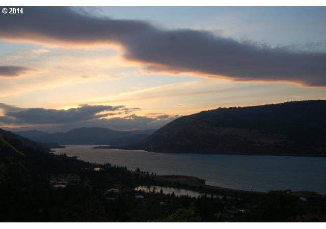 462 Maya Way, Unit 18 Mosier, OR 97040 - Photo 1 of 1 Gallery Image 1