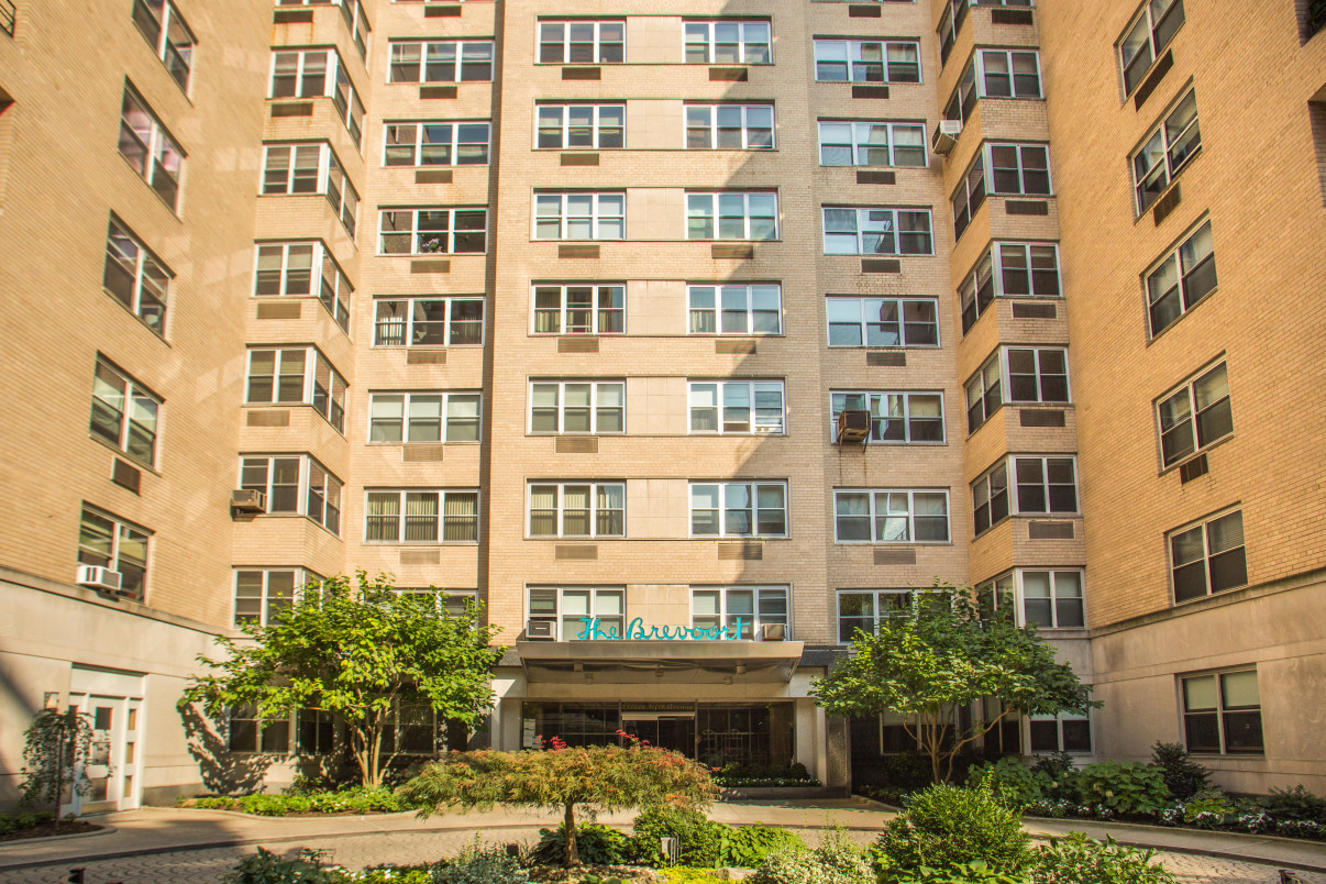 The Brevoort 11 5th Ave, Manhattan, NY 10003 - Photo 3 of 13