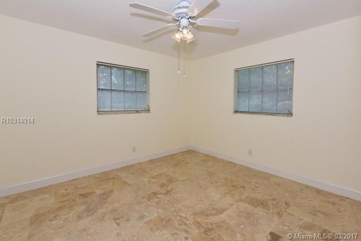 11454 175th Road North Jupiter, FL 33478 - Photo 20 of 25 Gallery Image 20
