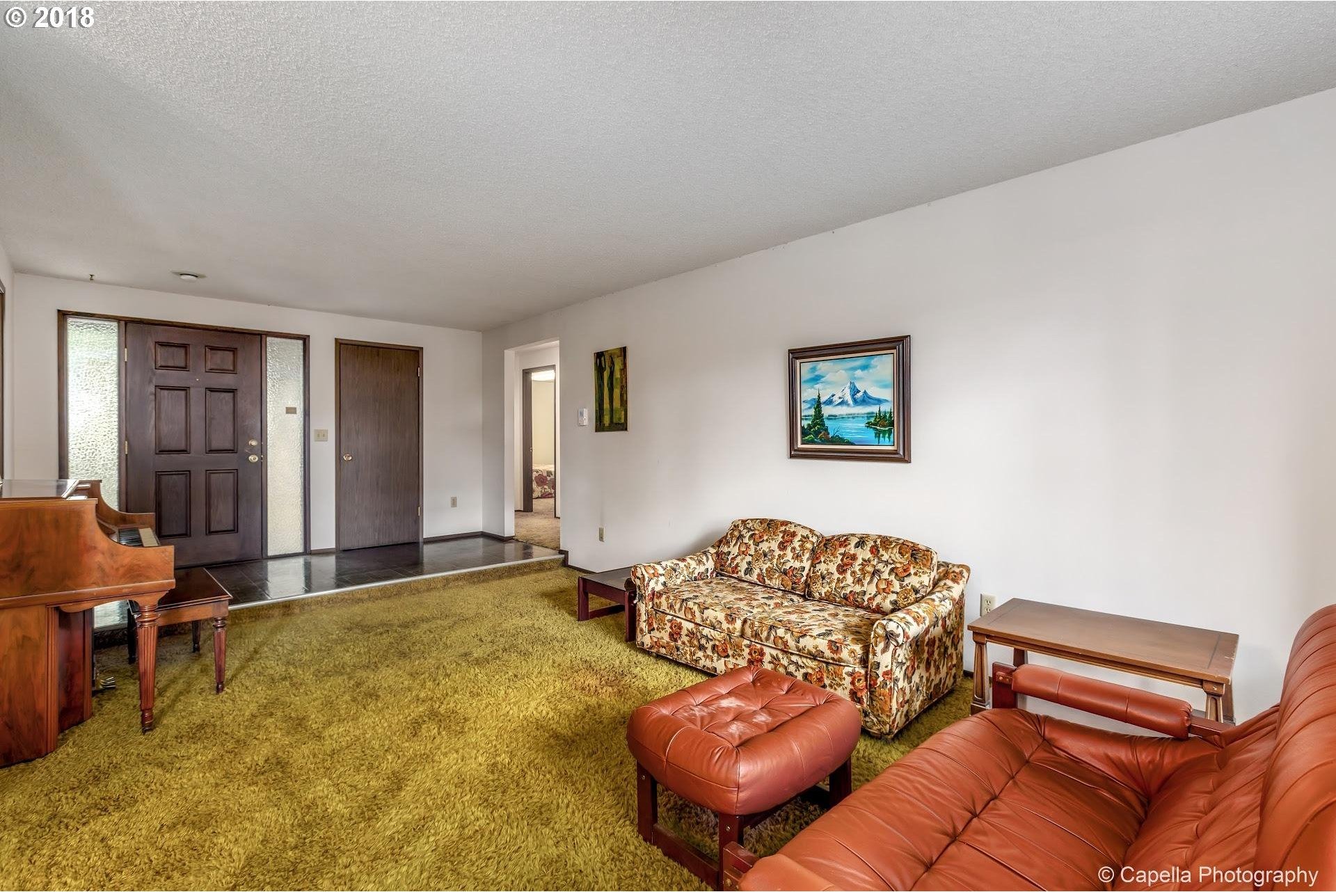 13195 Southwest Hart Road Beaverton, OR 97008 - Photo 3 of 17 Gallery Image 3
