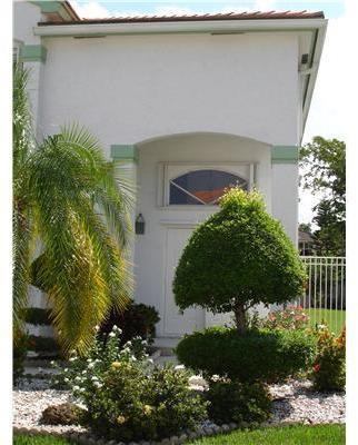 6312 Harbor Bend Margate, FL 33063 - Photo 2 of 6