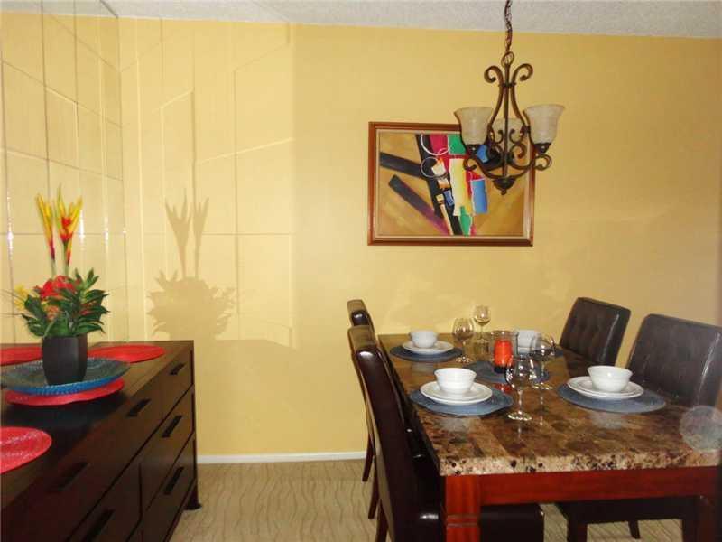 400 North Riverside Drive, Unit 305 Pompano Beach, FL 33062 - Photo 5 of 21
