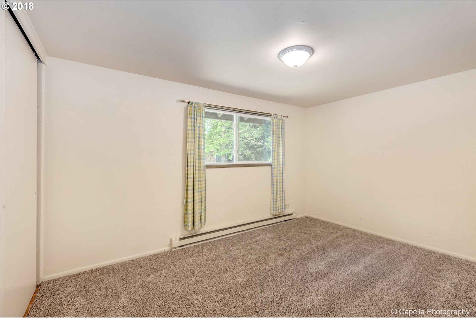 11855 Southwest 9th Street Beaverton, OR 97005 - Photo 16 of 29 Gallery Image 16