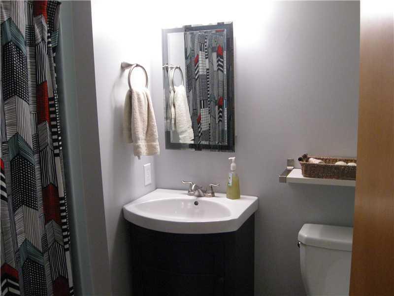 4142 Wallace Road Allison Park, PA 15101 - Photo 9 of 25