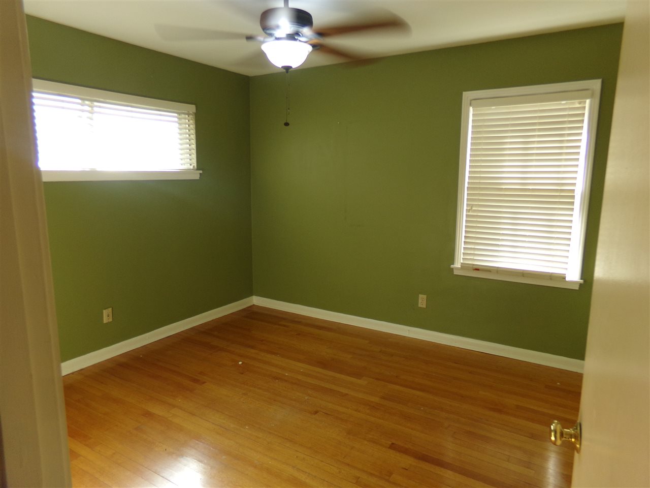 1583 Hayne Road Memphis, TN 38119 - Photo 10 of 13