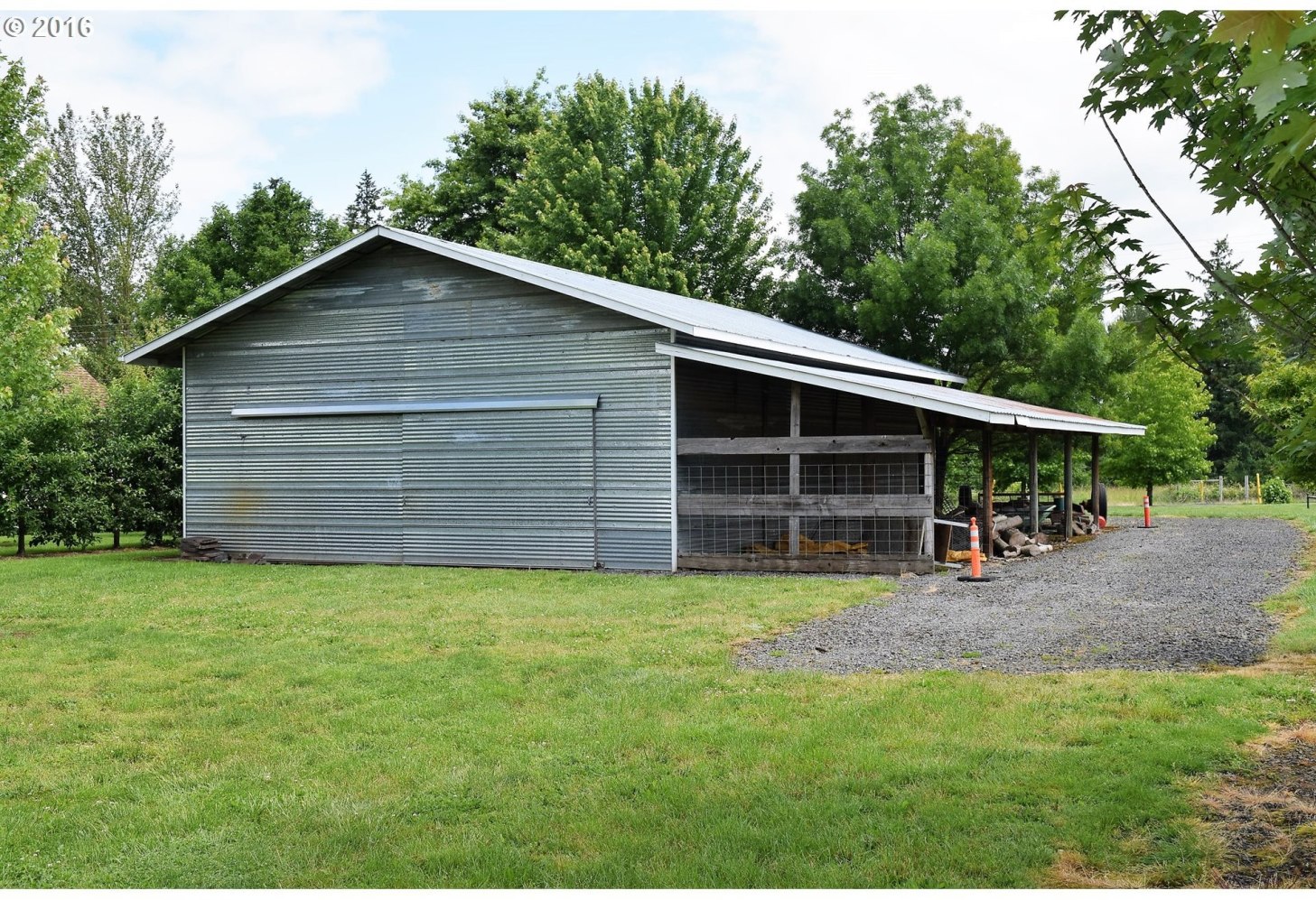 12297 Meridian Road Northeast Woodburn, OR 97071 - Photo 21 of 32 Gallery Image 21