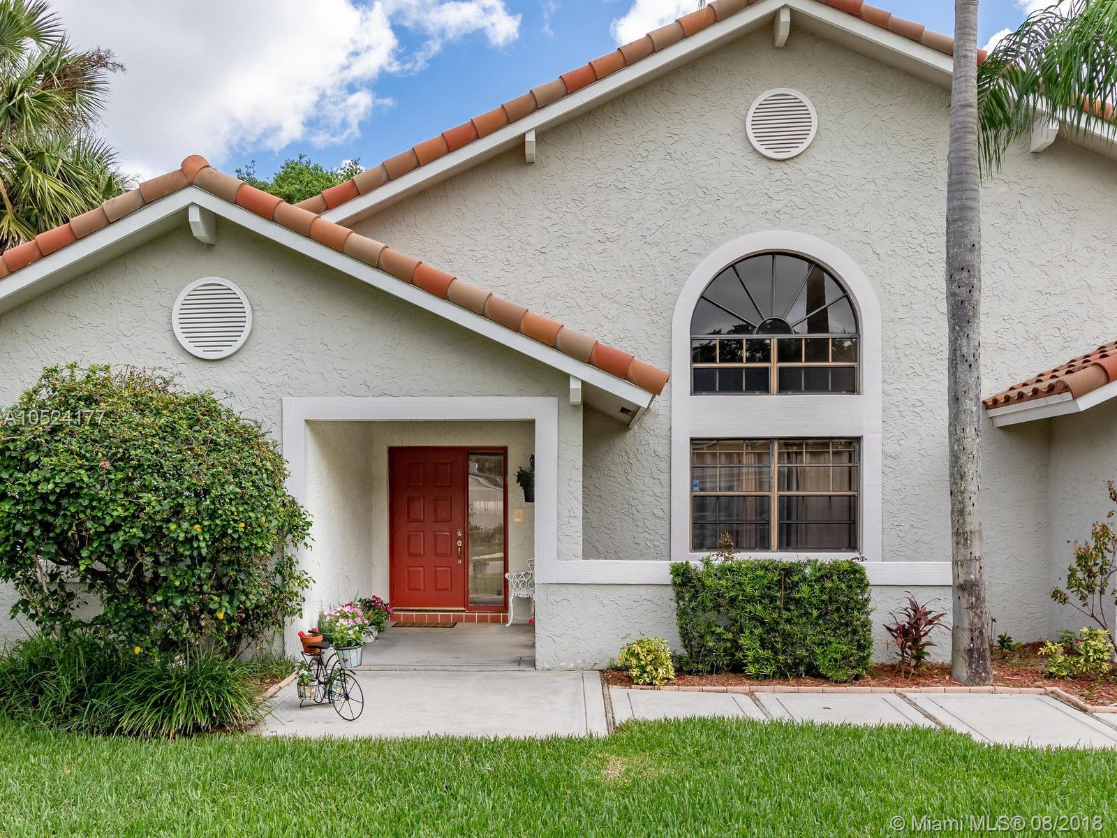 3044 Perriwinkle Circle Davie, FL 33328 - Photo 11 of 60