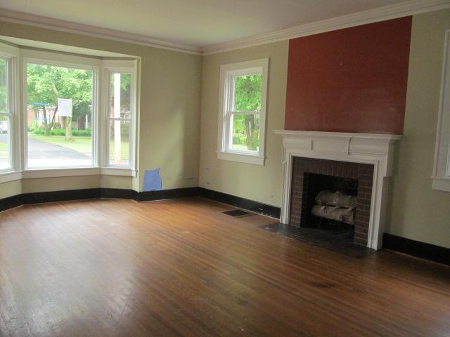 320 North Garner Street Springfield, TN 37172 - Photo 2 of 15 Living Room