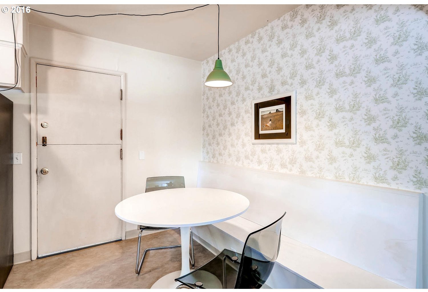 6556 Southwest 47th Place Portland, OR 97221 - Photo 8 of 21 Gallery Image 8