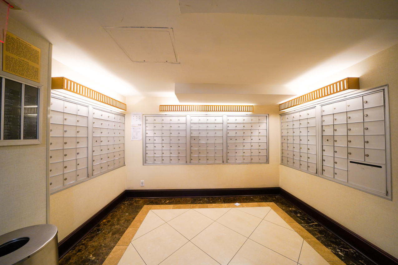 118-18 Union Tpke, Queens, NY 11415 - Photo 3 of 4