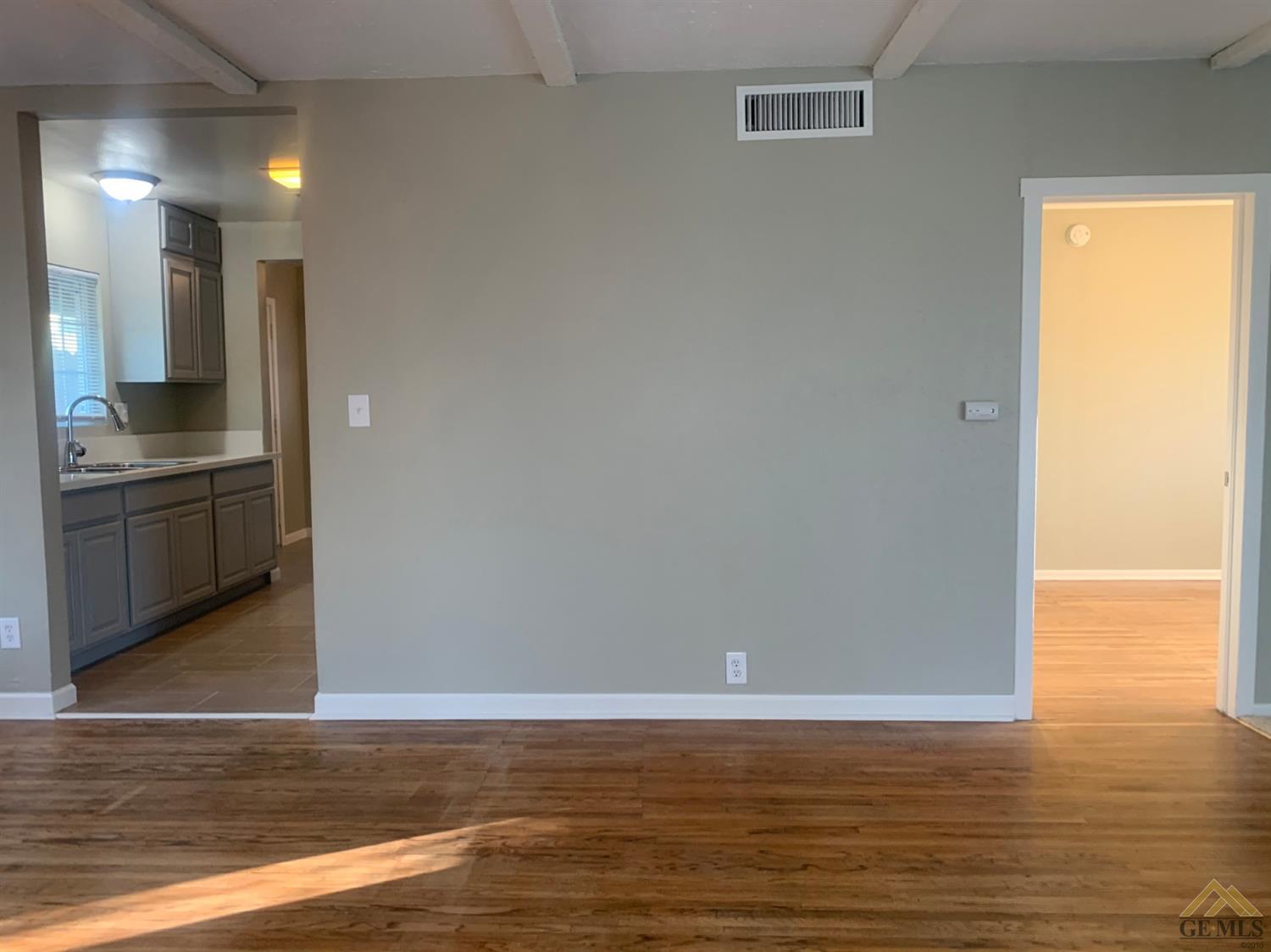 701 D Street Taft, CA 93268 - Photo 7 of 23