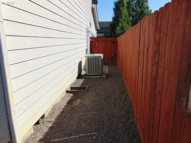 2050 North 8th Way Ridgefield, WA 98642 - Photo 16 of 31