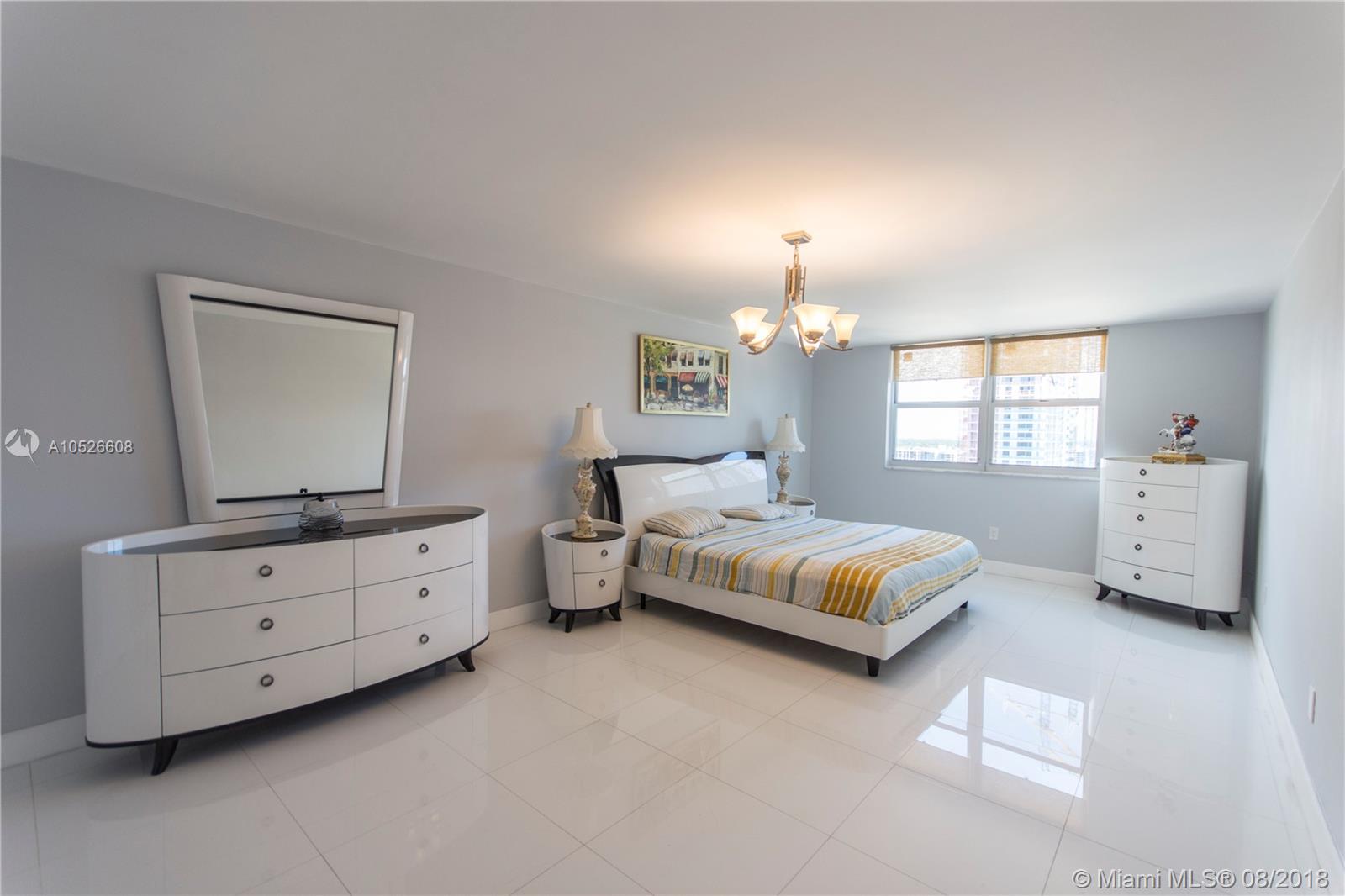 1833 South Ocean Drive, Unit PH1 Hallandale, FL 33009 - Photo 36 of 78