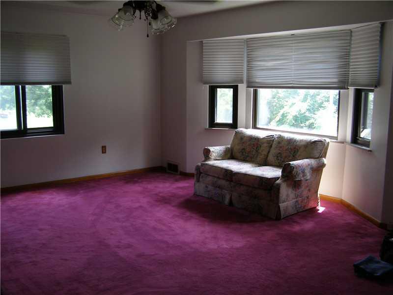 16 Griffi Road Charleroi, PA 15022 - Photo 6 of 16 Gallery Image 6