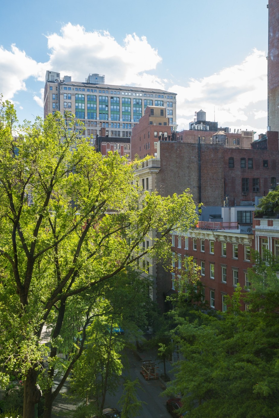 50 Gramercy Park North, Unit 8AB Manhattan, NY 10010 - Photo 10 of 11