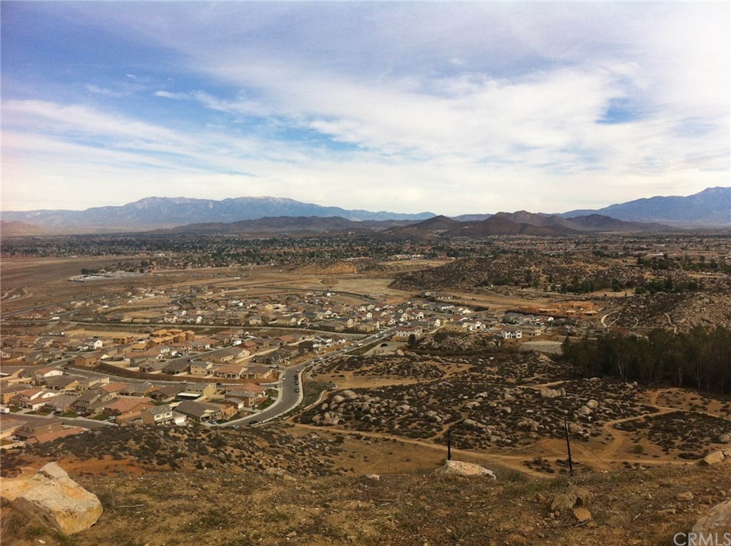 24445 Division Menifee, CA 92584 - Photo 4 of 9