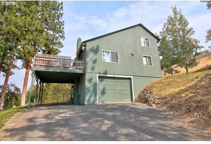 81588 Dufur Valley Road Dufur, OR 97021 - Photo 5 of 28 Gallery Image 5