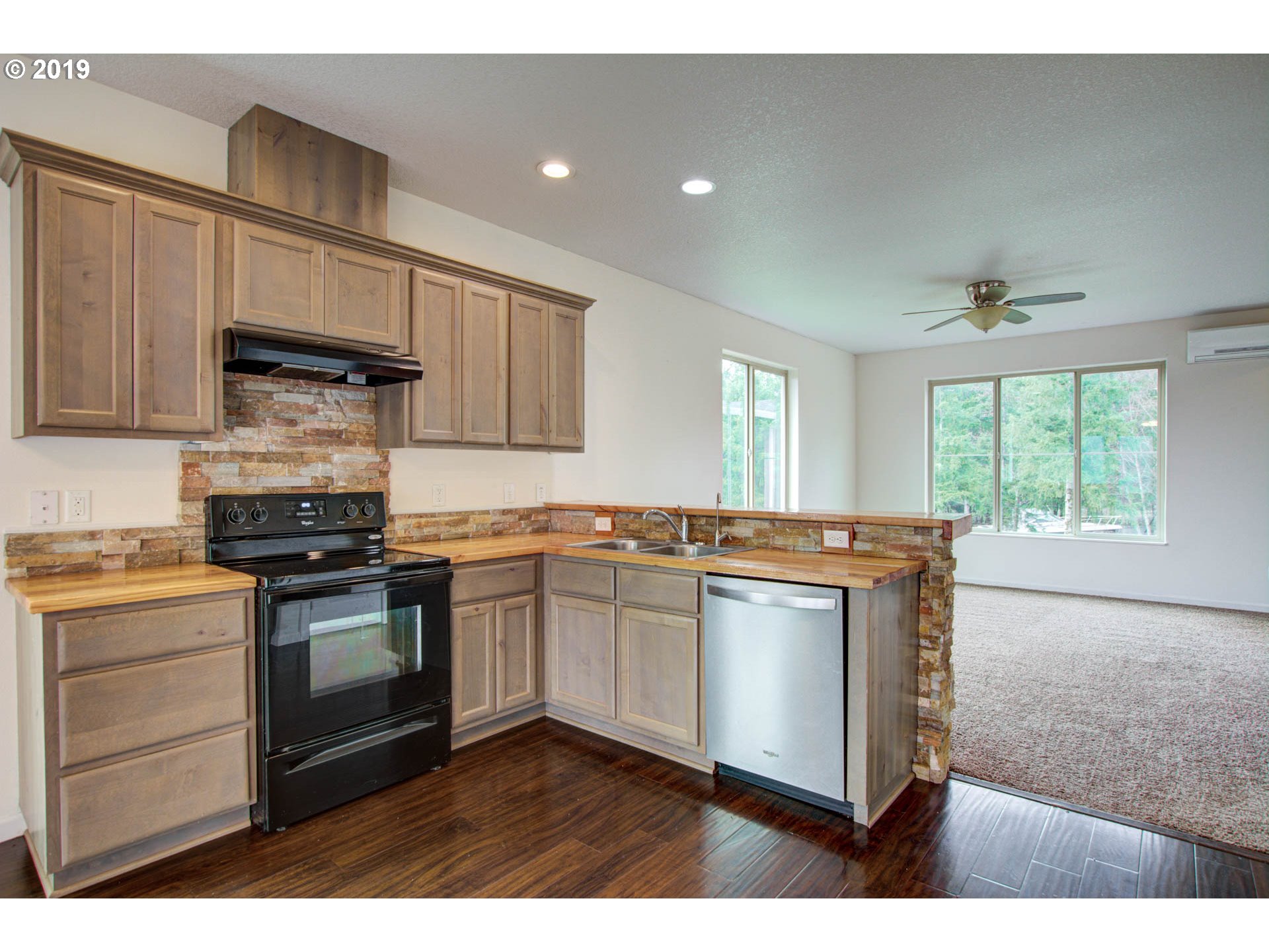 36105 Northeast Elliott Road Yacolt, WA 98675 - Photo 9 of 32 Gallery Image 9