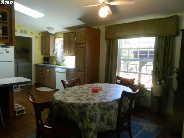 1725 Fircrest Road Mosier, OR 97040 - Photo 5 of 16 Gallery Image 5