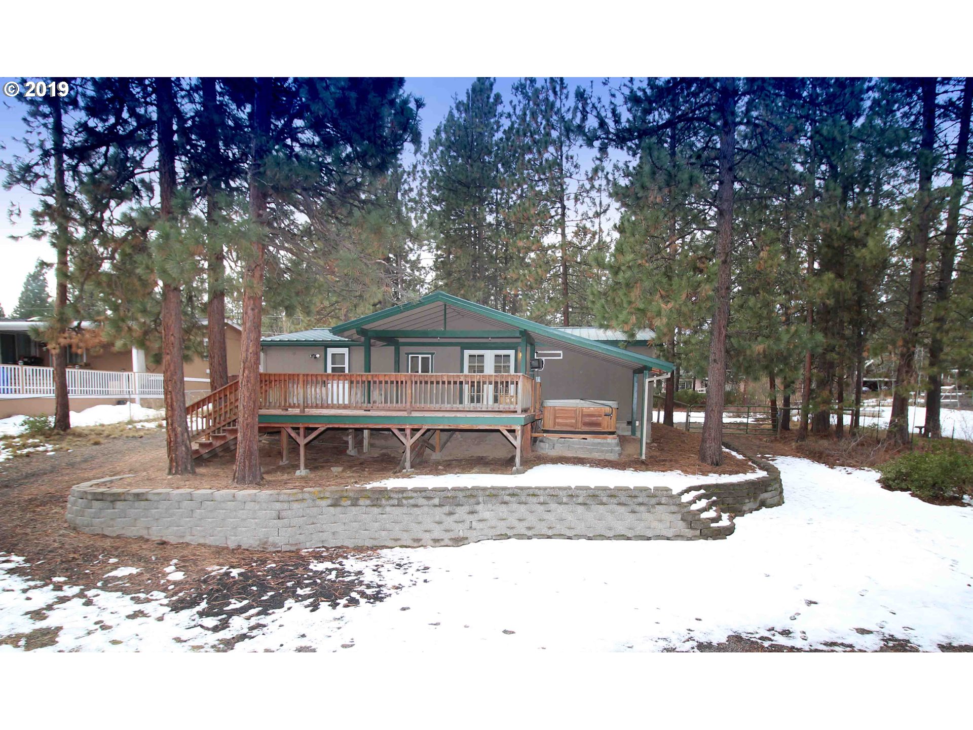 60164 Crater Road Bend, OR 97702 - Photo 19 of 22