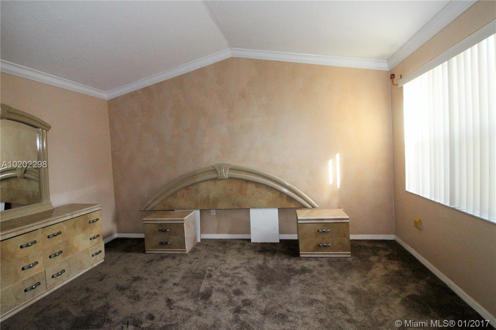 4155 Tree Top Road Cooper City, FL 33026 - Photo 10 of 30 Gallery Image 10