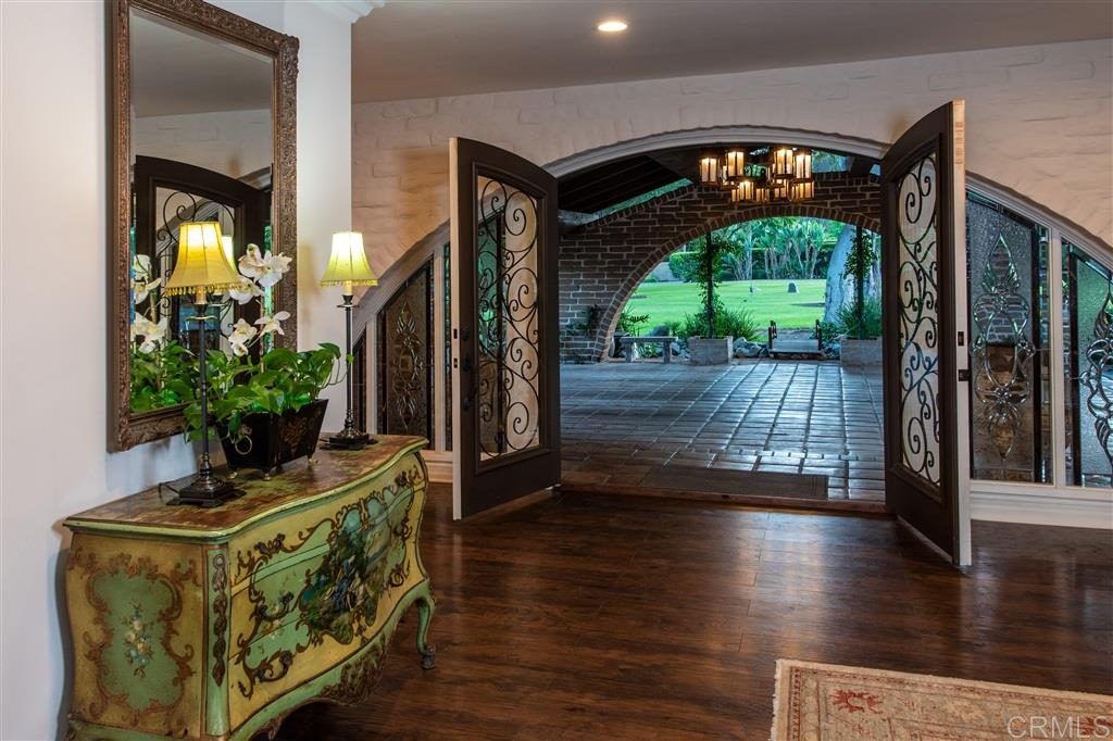 16043 Via Del Alba Rancho Santa Fe, CA 92067 - Photo 8 of 23