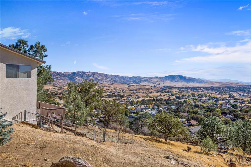 21828 Quail Springs Road Tehachapi, CA 93561 - Photo 36 of 40