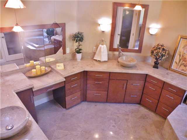 233 Ridge Terrace Encinitas, CA 92024 - Photo 16 of 24