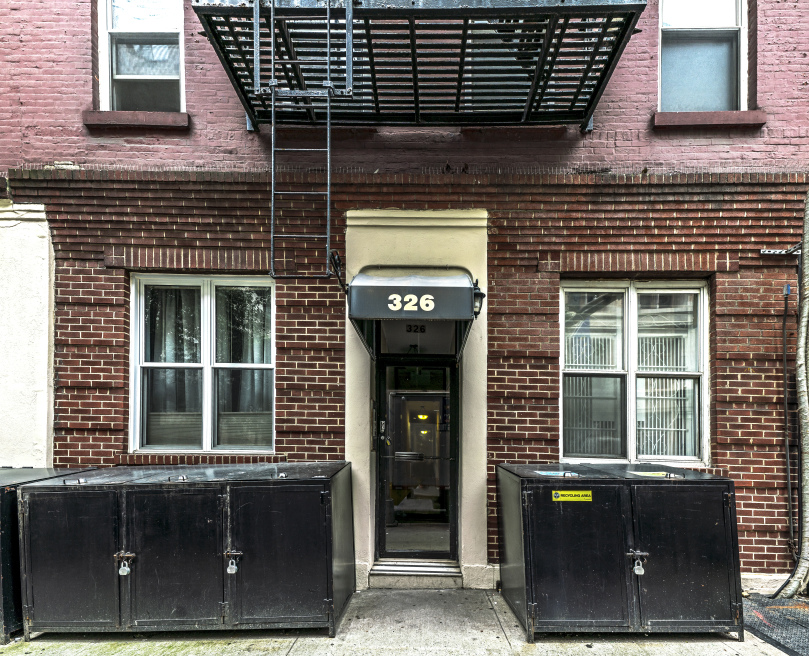 326 E 73rd St, Manhattan, NY 10021 - Photo 2 of 2