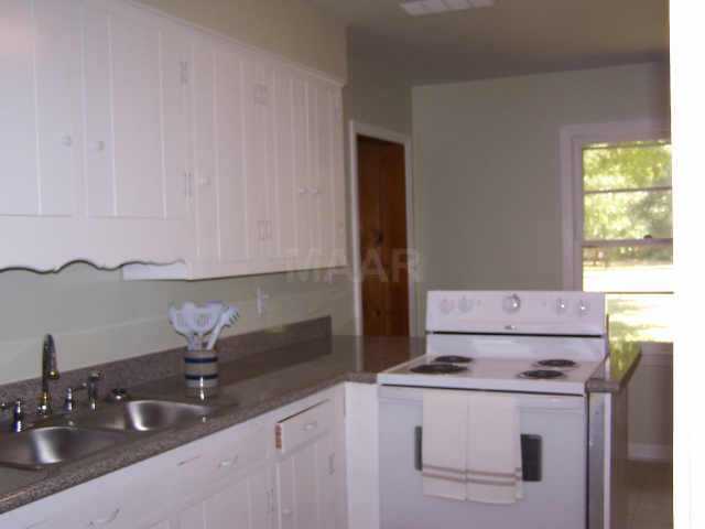 3468 Clearpool Circle Road Memphis, TN 38118 - Photo 8 of 10 Gallery Image 8