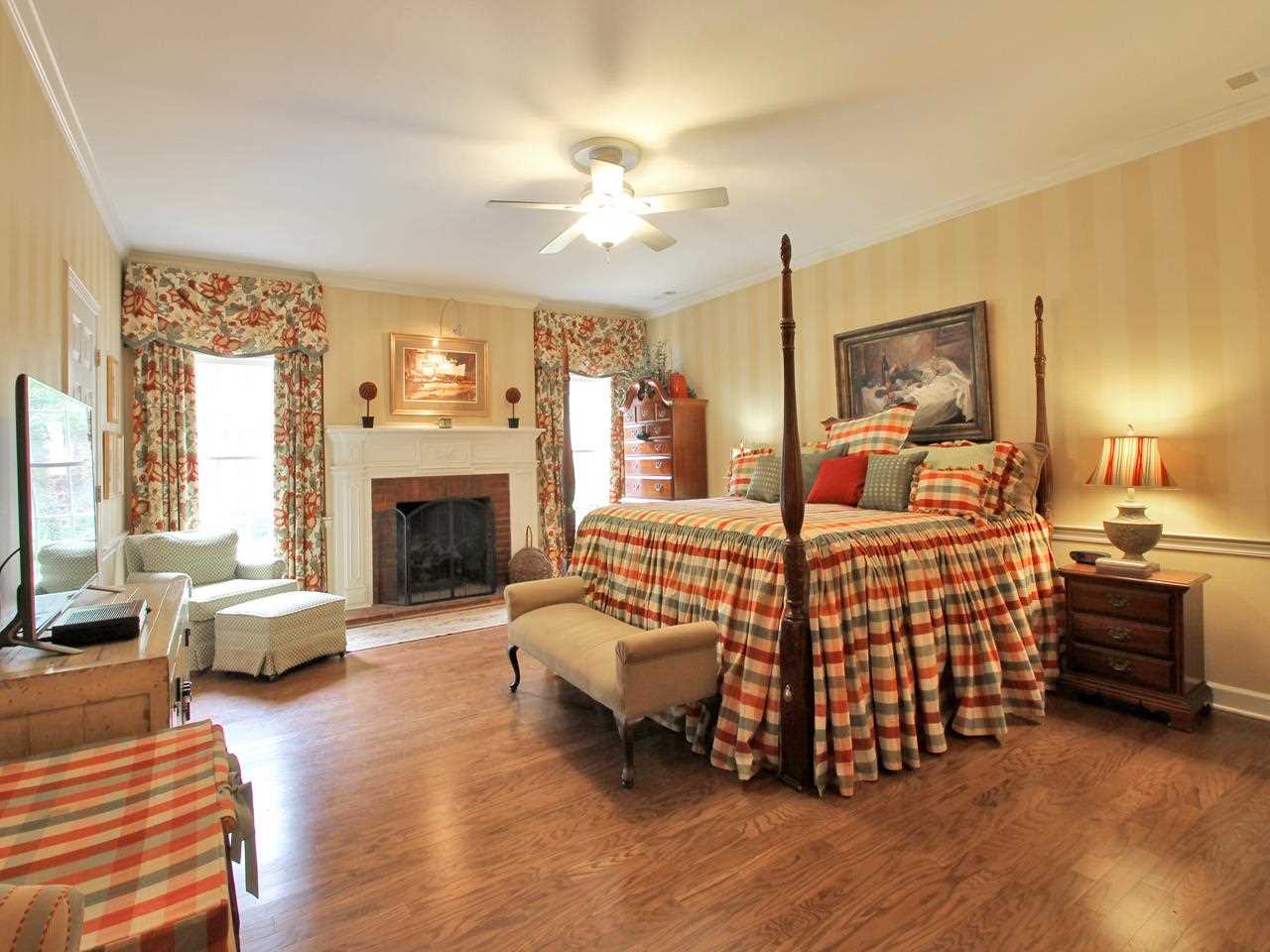 2140 Kirby Road Memphis, TN 38119 - Photo 14 of 25 Gallery Image 14